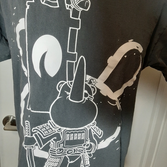 KIDROBOT Unisex Gray Shirt - Picture 2 of 5